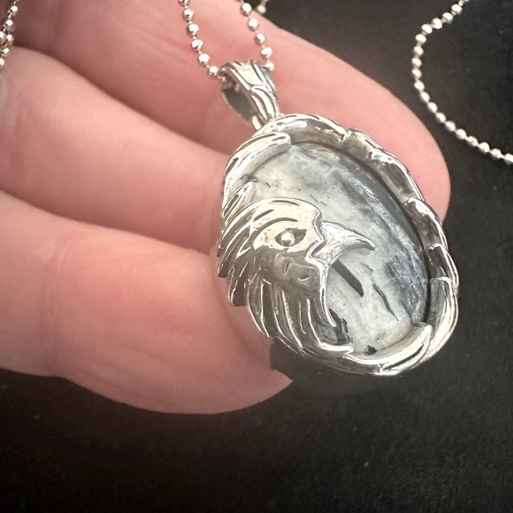 Genuine White Buffalo Gemstone Eagle Pendant in SS on 24" SS Chain Necklace NWT - Picture 6 of 11